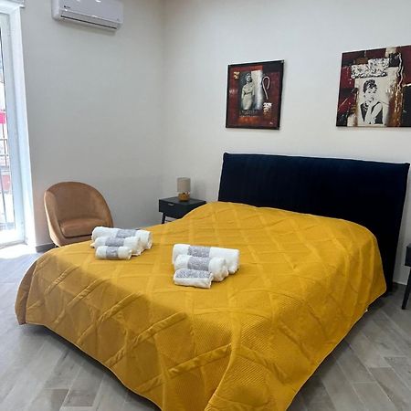 Travelers Cove - Quartieri Spagnoli Неаполь Екстер'єр фото